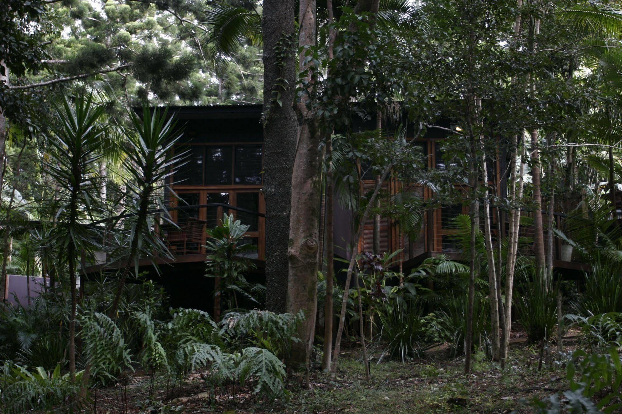 Azabu Retreat & Spa Byron Bay Extérieur photo