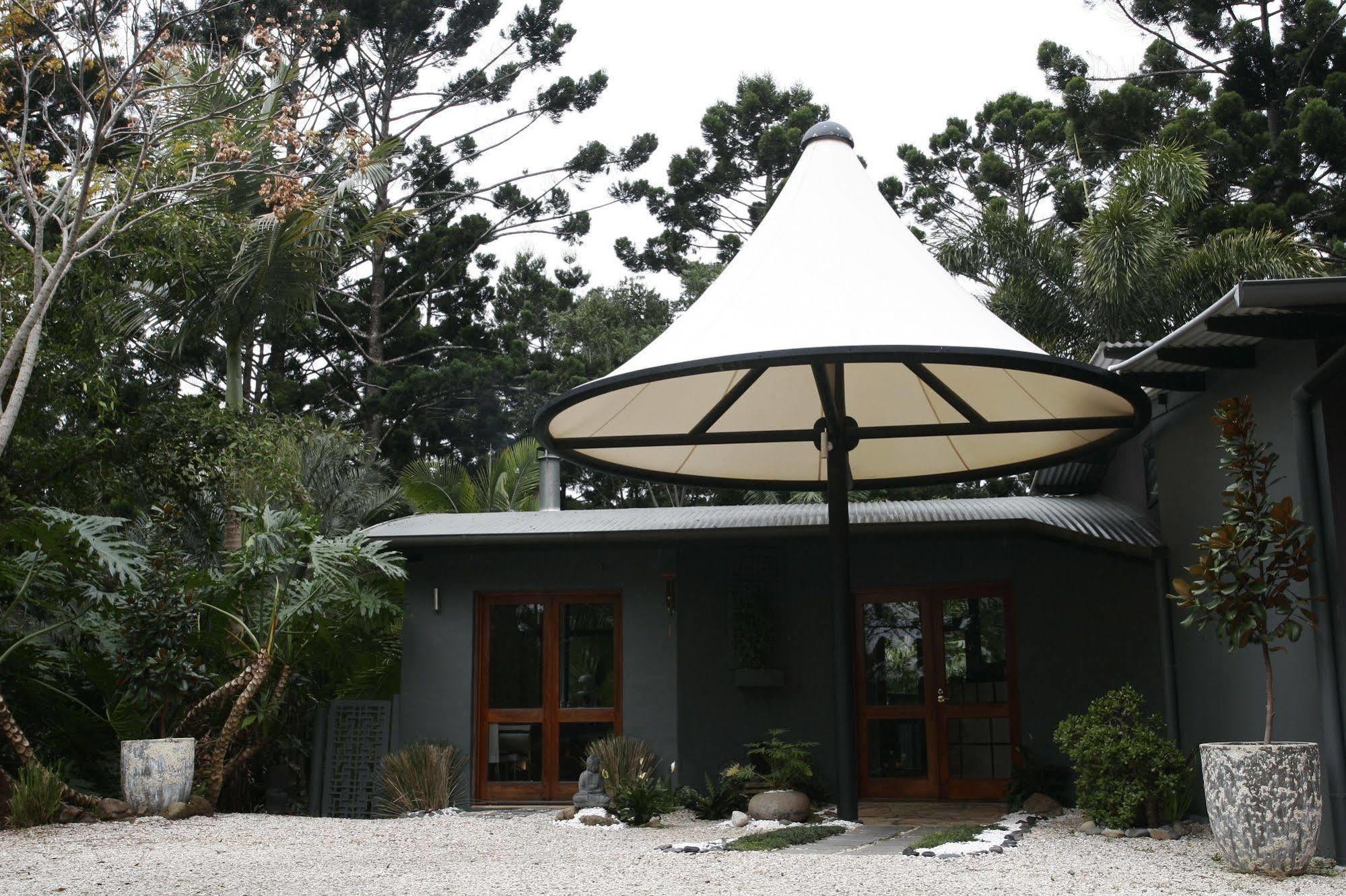 Azabu Retreat & Spa Byron Bay Extérieur photo